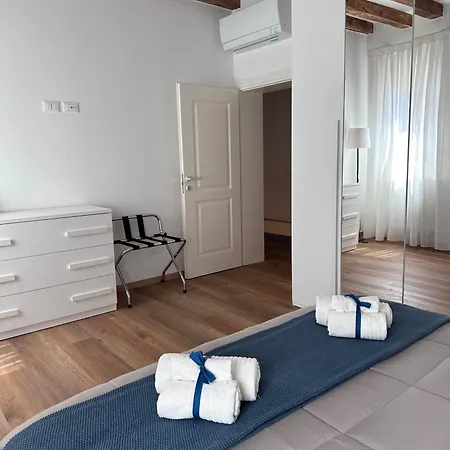 Ca' Elena Beautiful Canal View Biennale