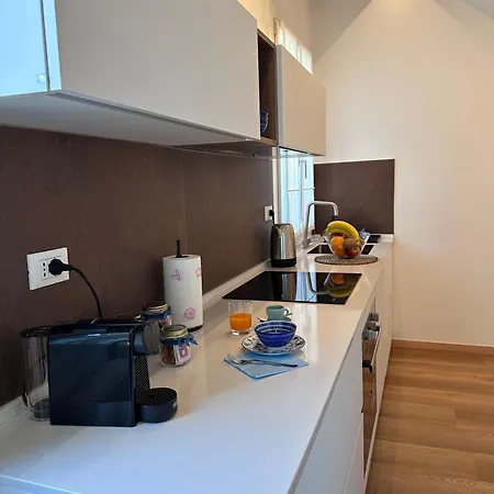 Ca' Elena Beautiful Canal View Biennale * Βενετία