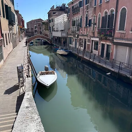Ca' Elena Beautiful Canal View Biennale