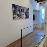 Apartment Ca' Elena Beautiful Canal View Biennale *