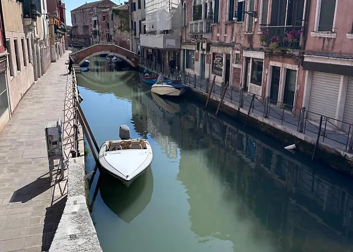 Ca' Elena Beautiful Canal View Biennale