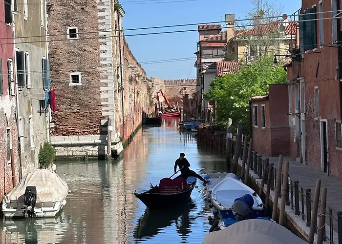 Ca' Elena Beautiful Canal View Biennale *